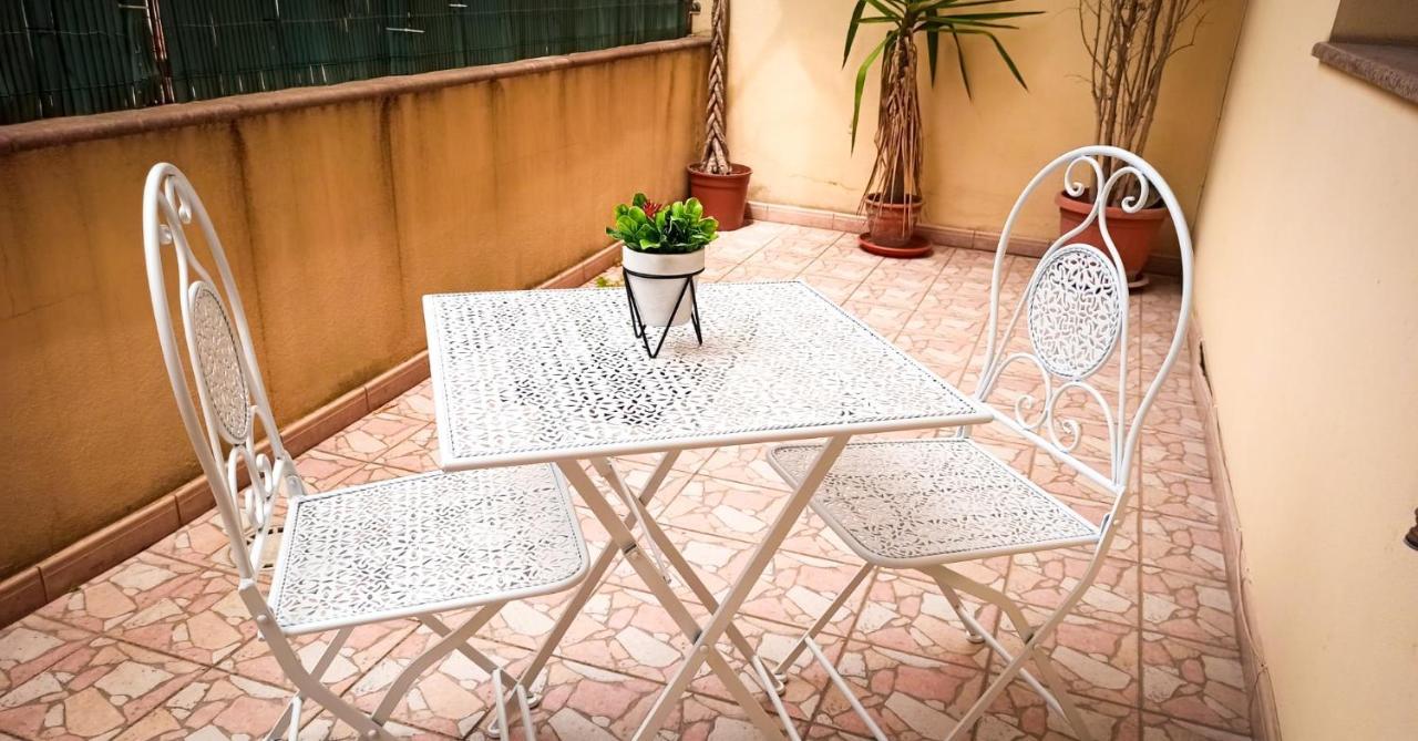 Domumontegrappa - Appartamento Indipendente Con Giardino - Sestu Exterior foto